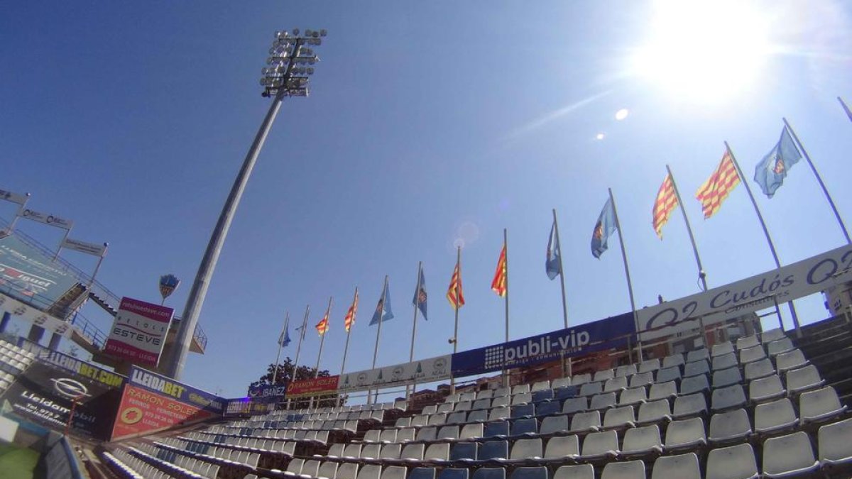 El Lleida construirà aquesta setmana la porta 7 de Palau