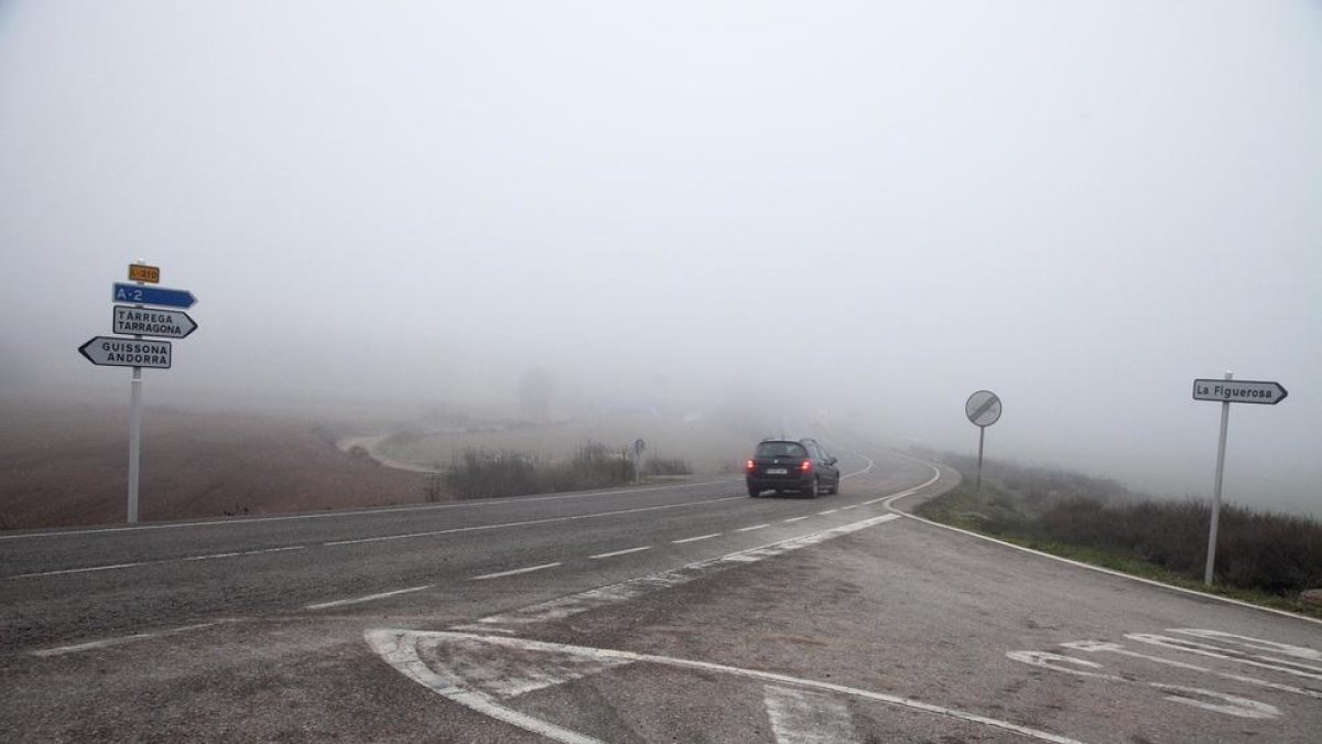 Imatge de l’accés de la carretera L-310 a la Figuerosa (Tàrrega).