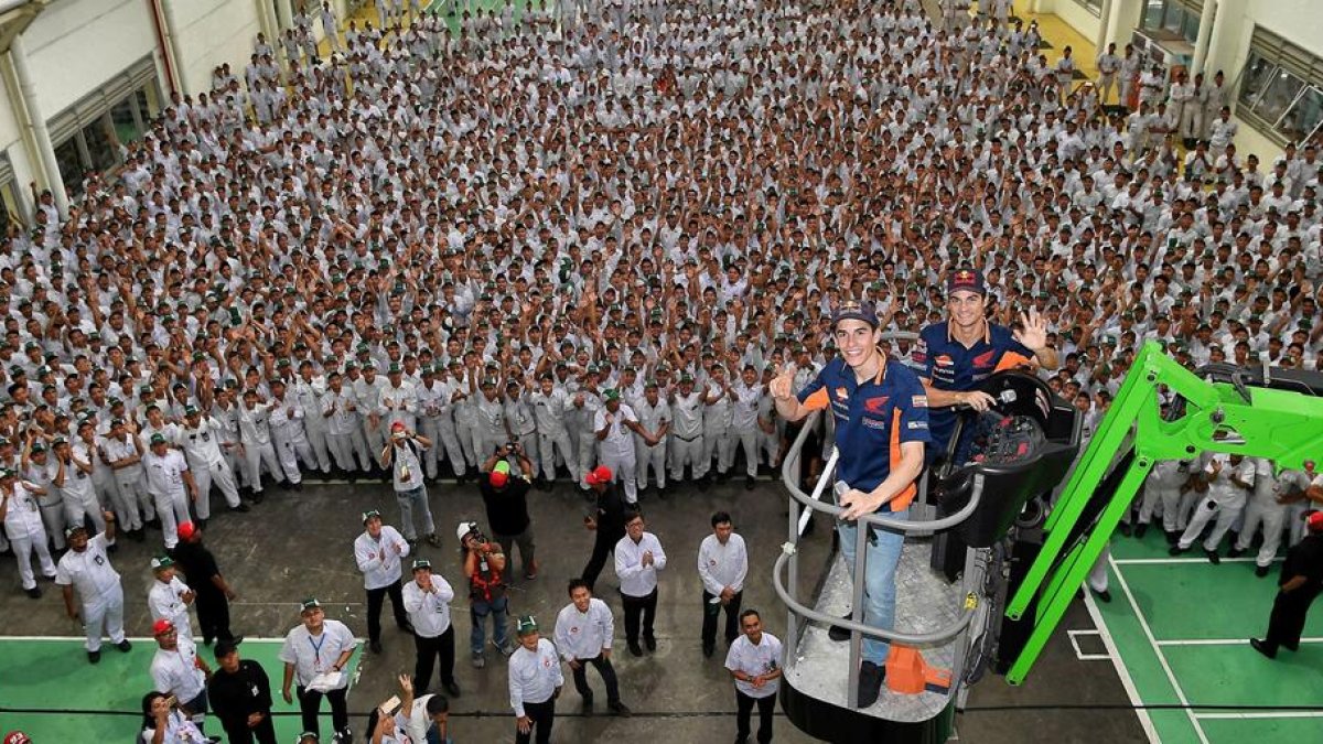 Marc Màrquez i Dani Pedrosa, complimentats a Indonèsia