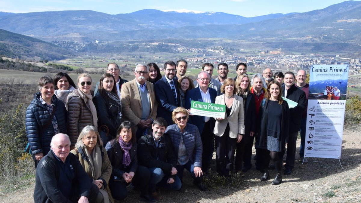 La presentación del programa se llevó a cabo junto a la ermita de Sant Antoni, en Alàs i Cerc.