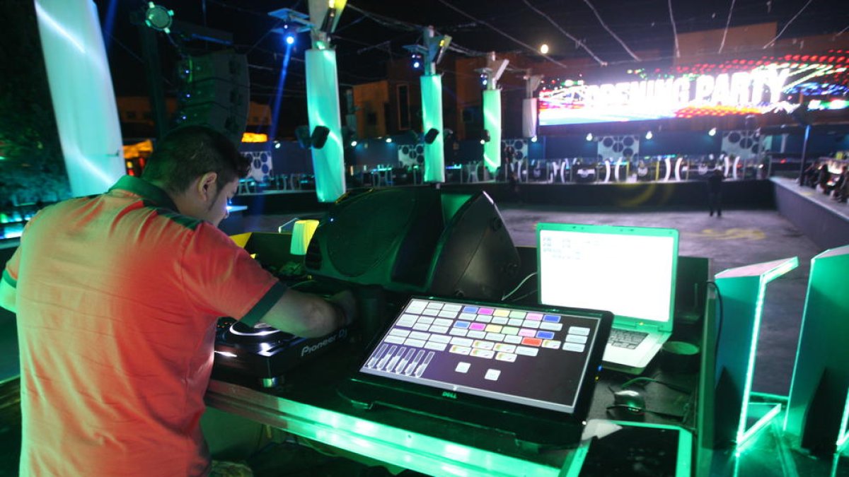 La discoteca va obrir finalment la nit de Sant Joan del 2016, un any després de l’adjudicació.