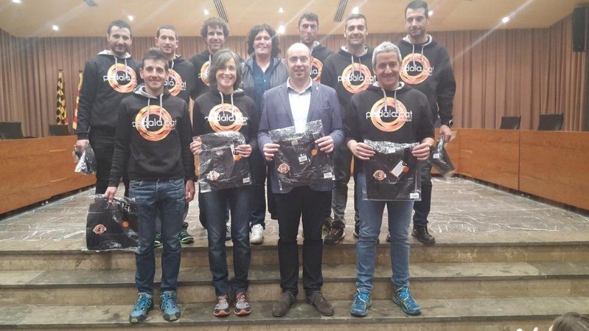 L’ajuntament de Balaguer distingeix el club Pedala.cat