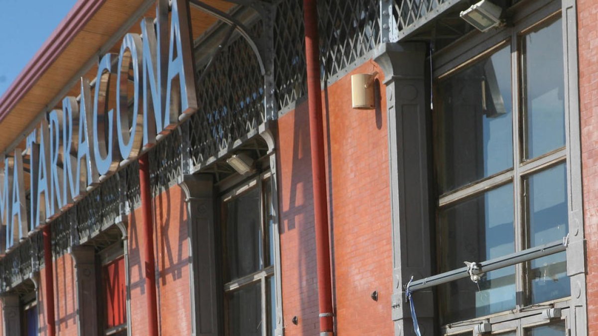 Local en el qual ahir va morir el casteller.