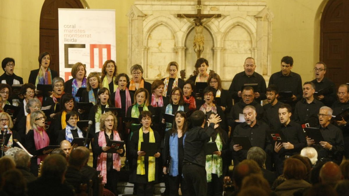 Un momento del acto celebrado en la plaza de la Paeria.
