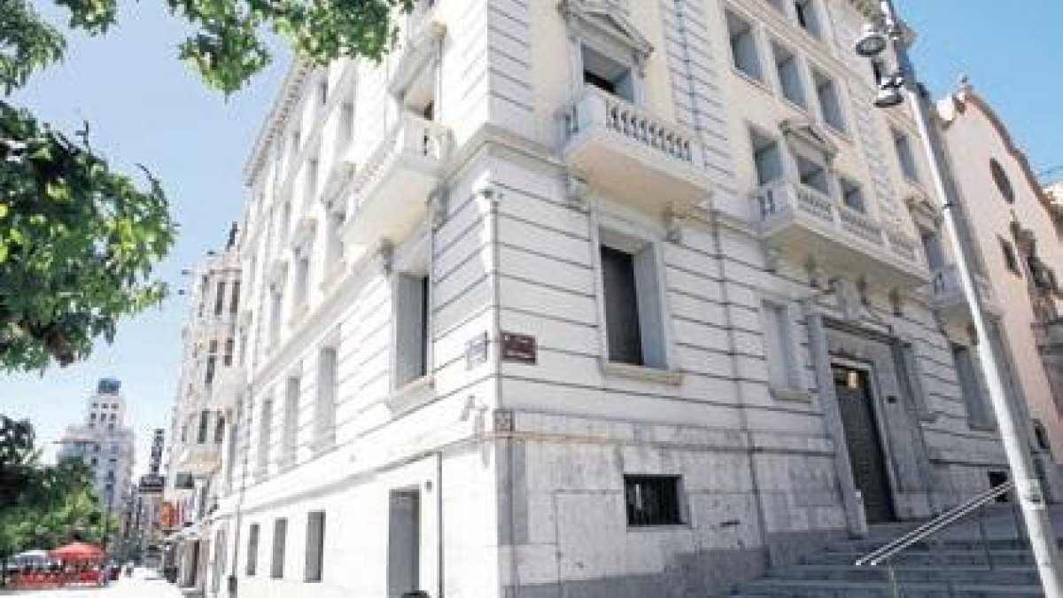 Sols 176 contribuents sol·liciten a la Paeria pagar les taxes en 10 vegades