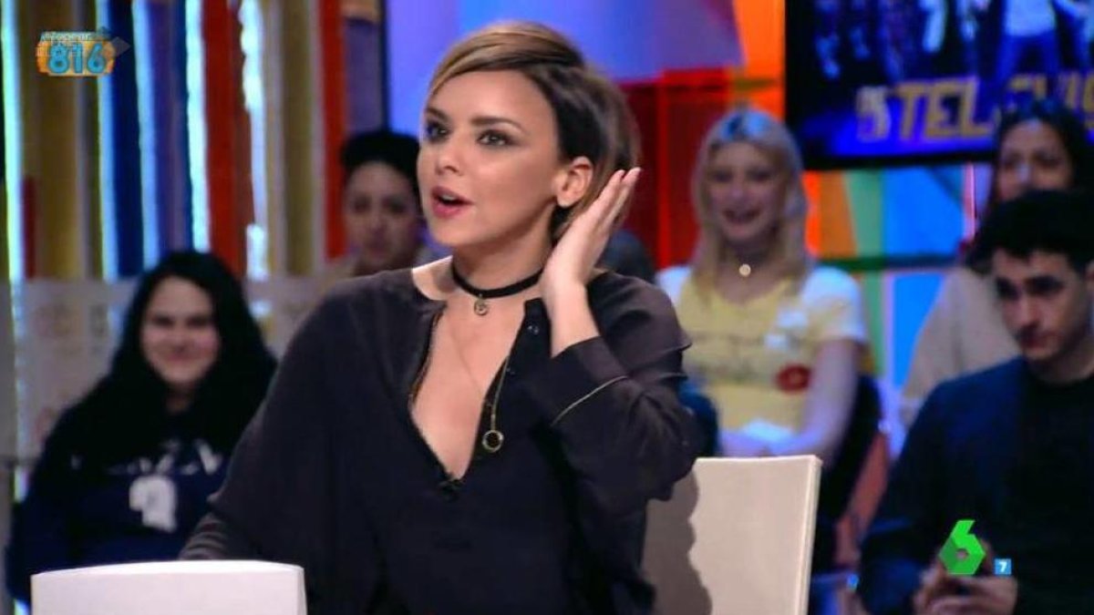 Chenoa, la última en llegar.