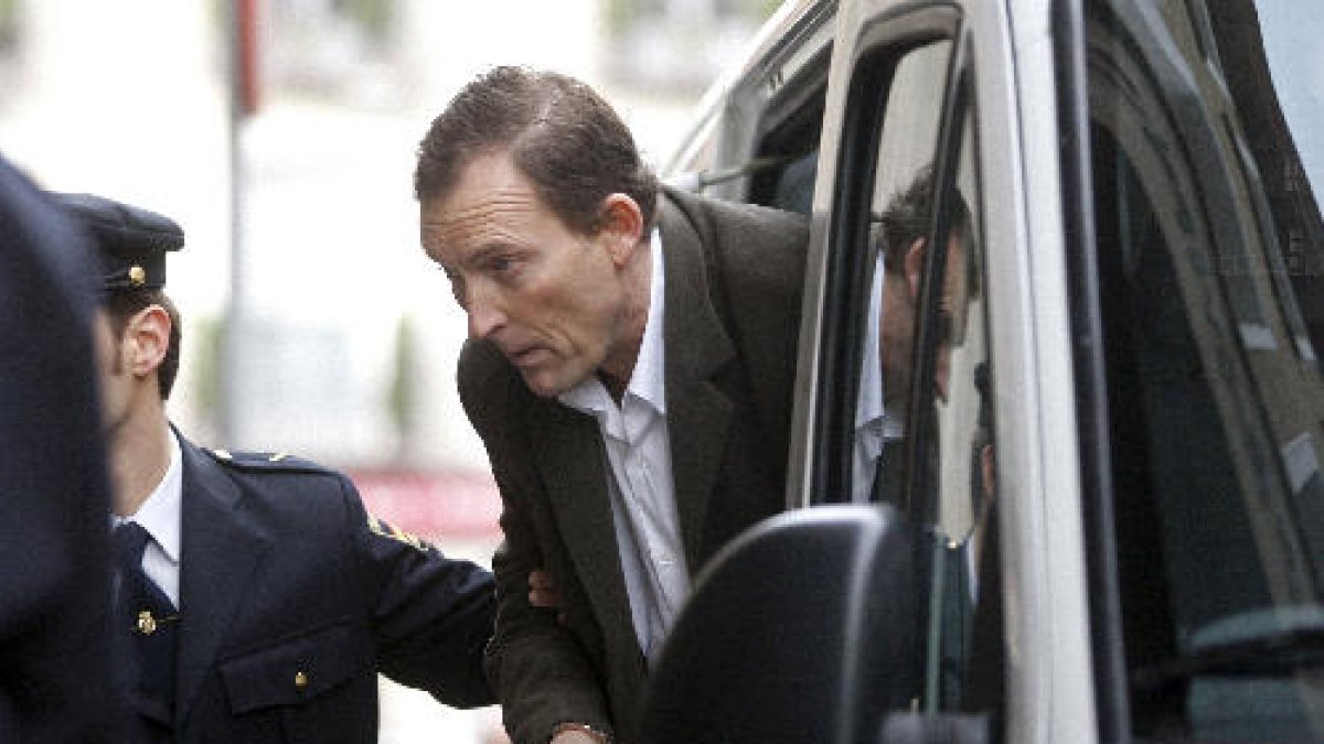 Miguel Grima, alcalde de Fago el 2007, i el condemnat pel seu assassinat, Santiago Mainar.