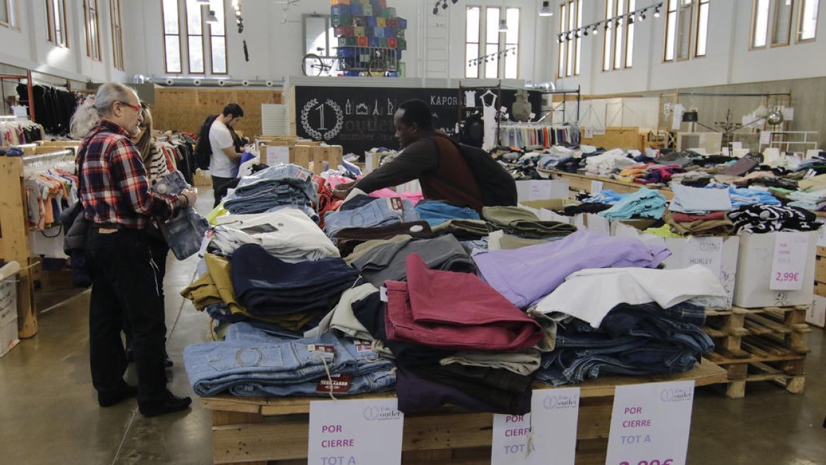 El Mercat del Pla cerró a finales de marzo tras un periodo de liquidación.