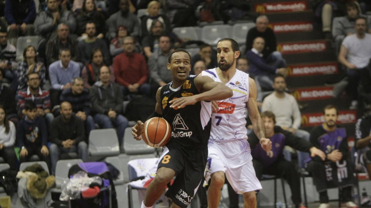 Garrett Nevels se ha convertido en la referencia del Actel Lleida.