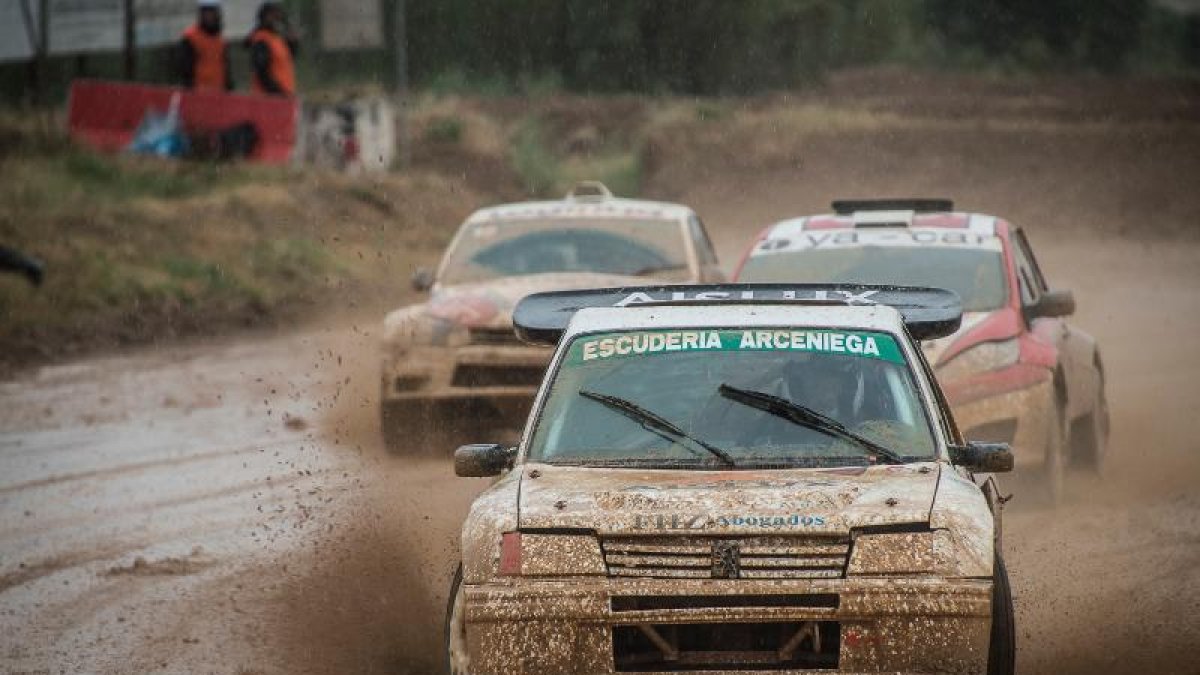 Más de 70 pilotos participaron en la quinta prueba del campeonato estatal en Mollerussa.