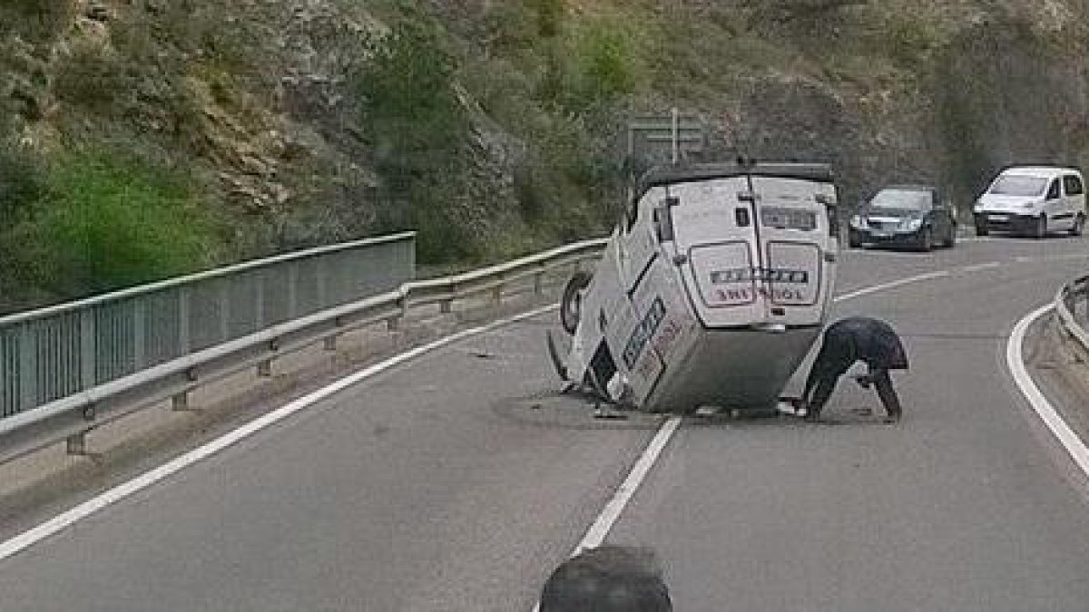 Un motorista de Cervera de 35 anys mor en una col·lisió a Castell de Mur