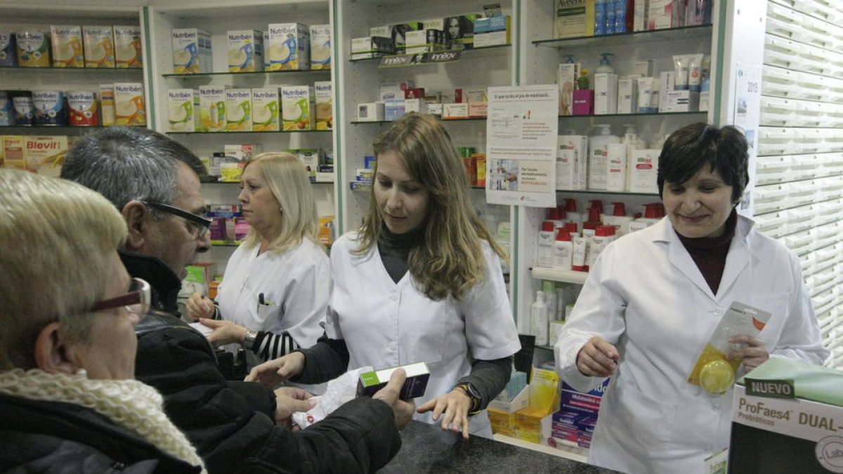 Vuit farmàcies lleidatanes vigilaran l'ús de medicaments i detectaran la grip