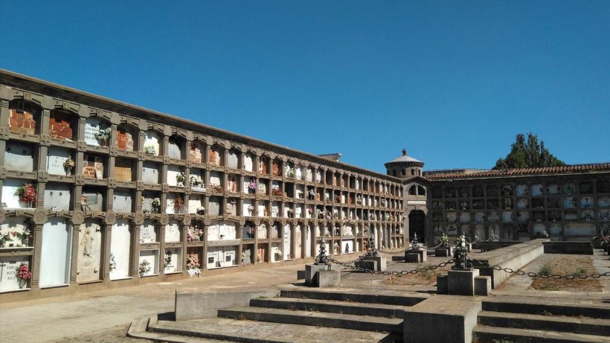 Vista de uno de los departamentos del cementerio de Lleida.