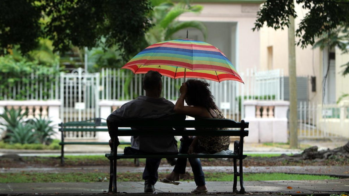 Una de cada tres dones ha tingut relacions sexuals sense ganes