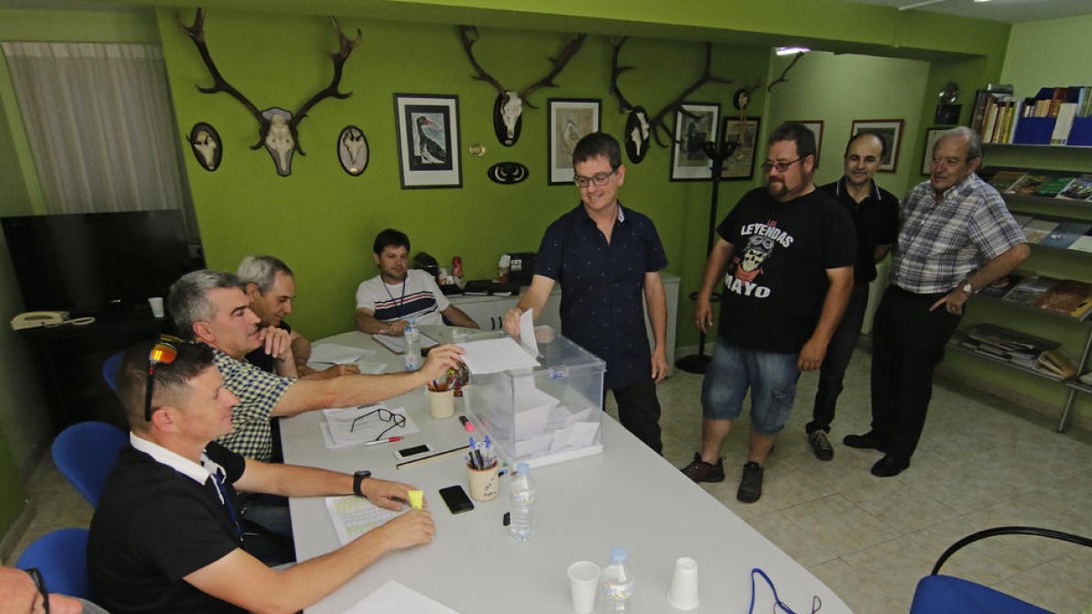 Les votacions es van celebrar ahir fins a les dos del migdia.