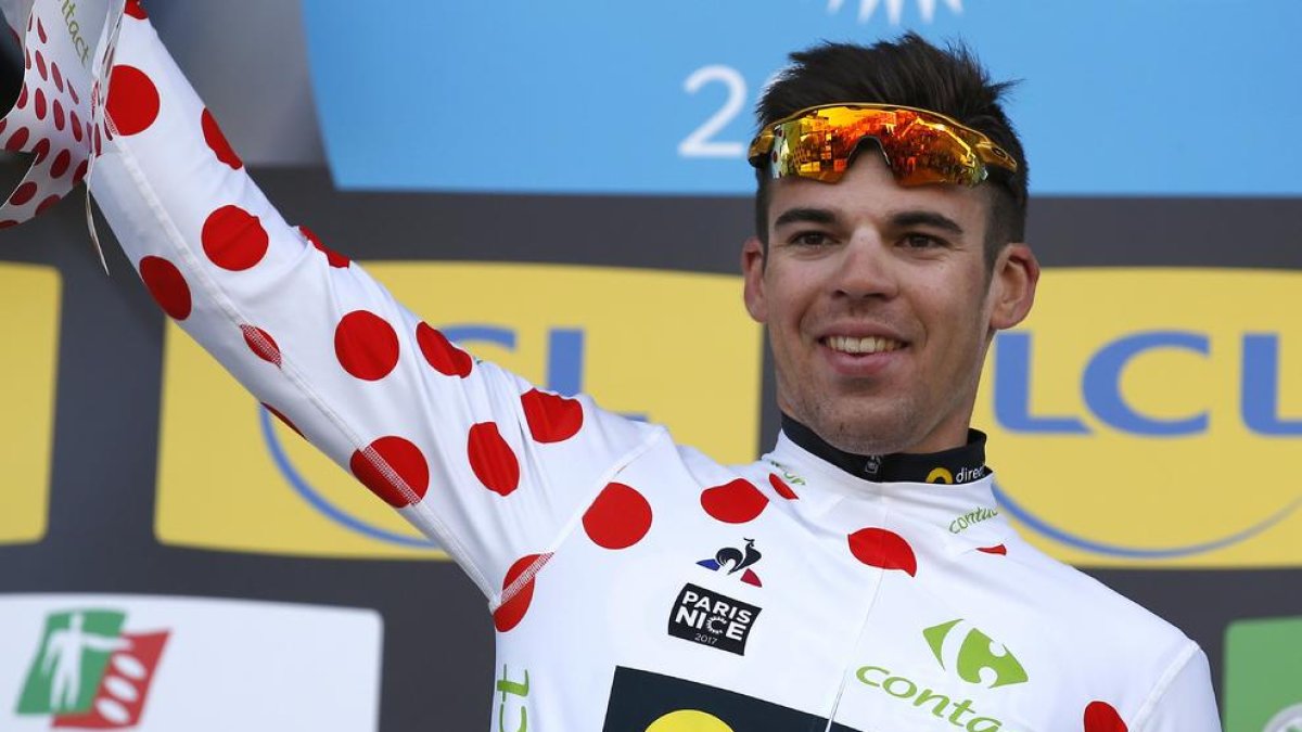 El francès Calmejane va aconseguir per fi que una escapada arribés a bon port en la present edició.