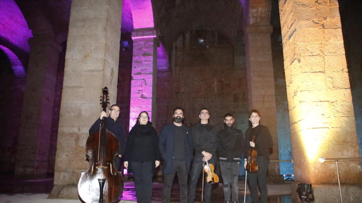 El Dipòsit acogió ayer la propuesta musical ‘Líquid Drones. Immersió sonora’, del colectivo Free’t.