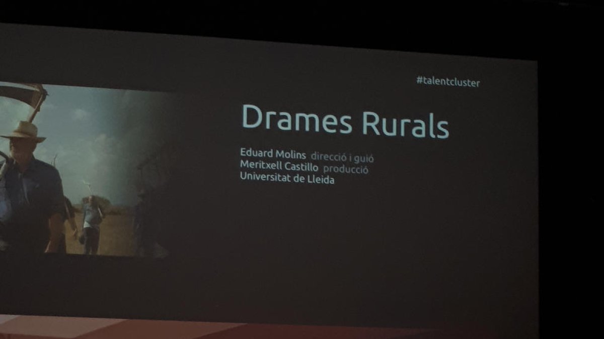 Meritxell y Eduard durante su exposición en el Pitching Audiovisual.