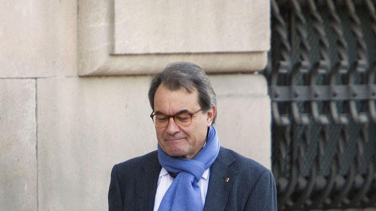 La Fiscalía mantiene su petición de diez años de inhabilitación para Mas por el 9 N