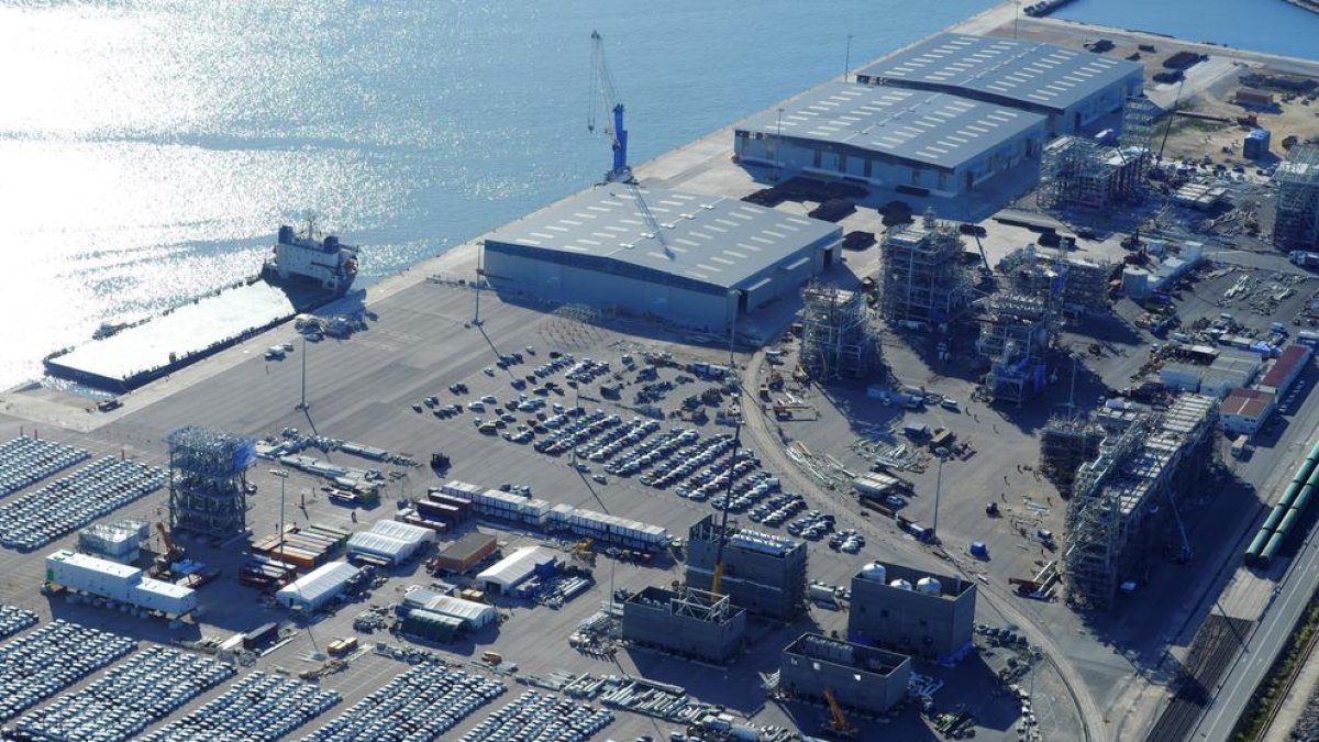 Vista aérea general del Port de Tarragona.