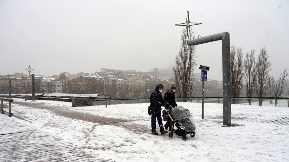 Segundo día de nevada en Lleida