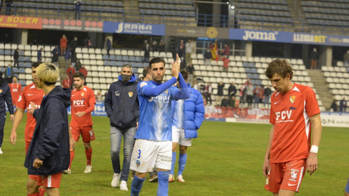Protestes de jugadors i afició del Lleida Esportiu al Camp d'Esports