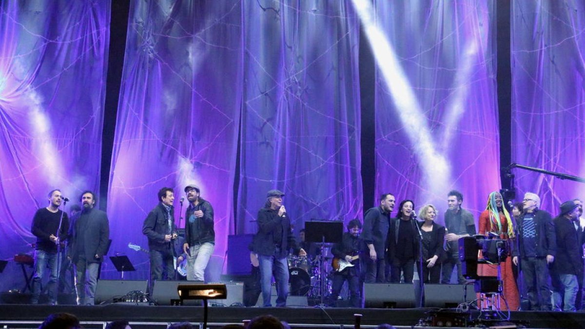 Després de la manifestació, TV3 oferirà un resum del concert ‘Volem acollir’ de dissabte passat.