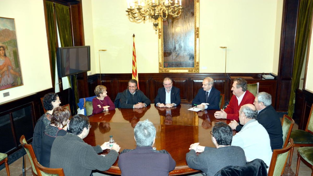 La reunión entre Reñé y la nueva junta de la DOP Garrigues.