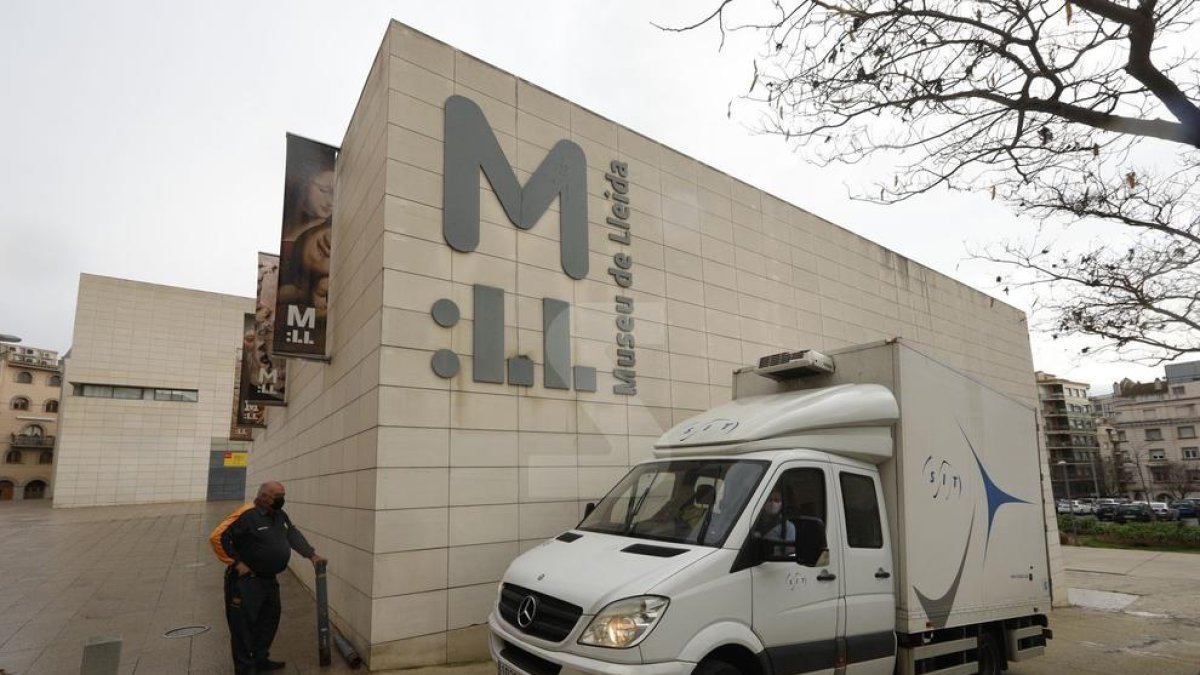 El Museo de Lleida envía cinco lotes de obras más a Aragón