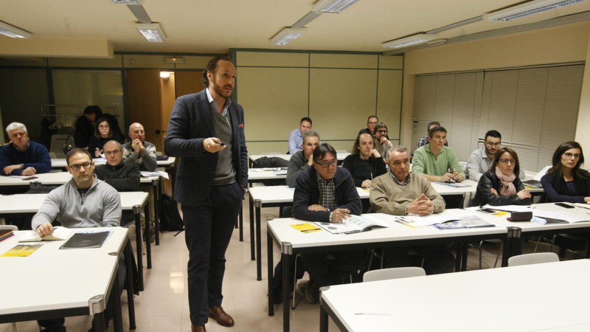 Formació per a tècnics per evitar humitats en edificis