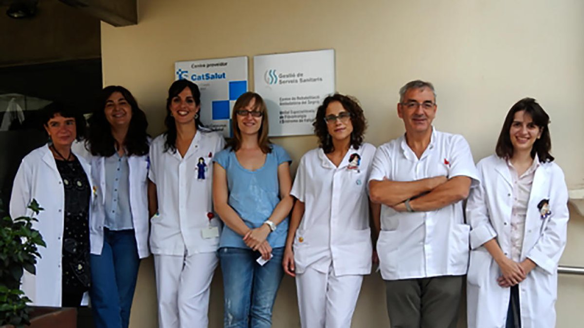 L’equip que forma la Unitat d’Atenció a les Síndromes de Sensibilització Central del Santa Maria.