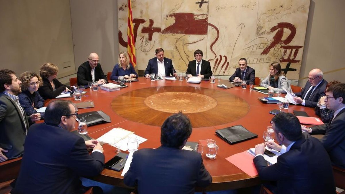 El Govern no descarta avançar el referèndum sempre que hi hagi