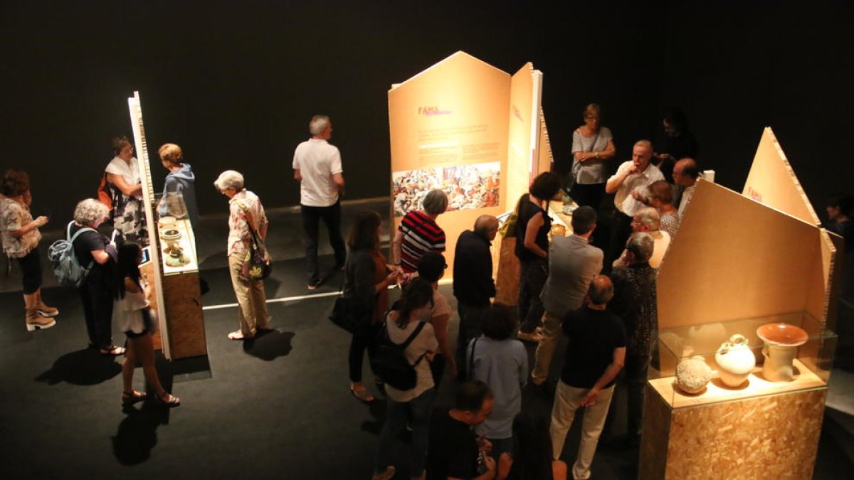 ‘Presos políticos’, en la sala de exposiciones temporales - La pinacoteca expondrá la colección fotográfica en la sala de exposiciones temporales, una decisión que según la organización responde a razones de espacio. En la imagen, Fams ...