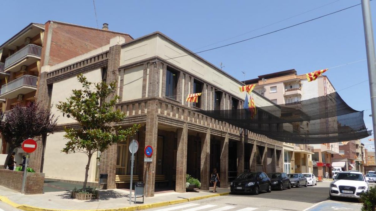 L’ajuntament d’Alfarràs, que projecta millores a la xarxa.