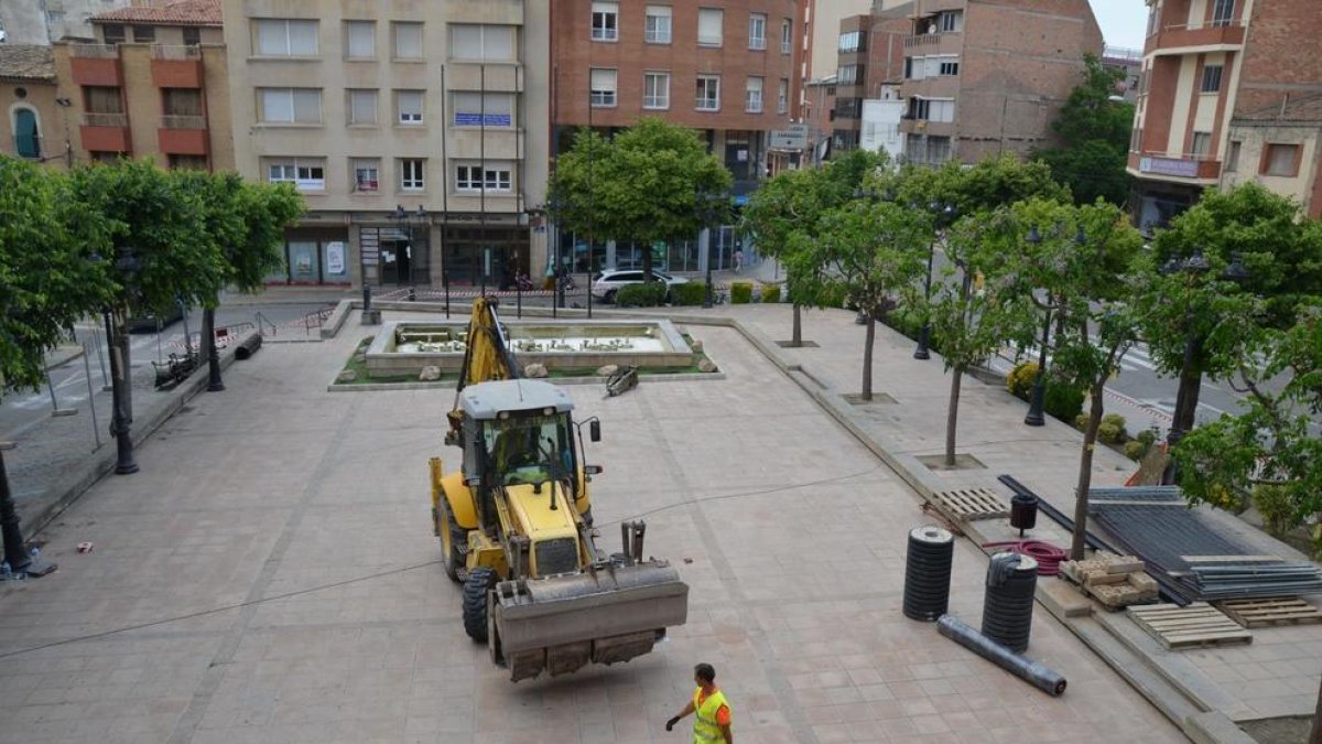 Empiezan las obras de reforma del centro de Mollerussa