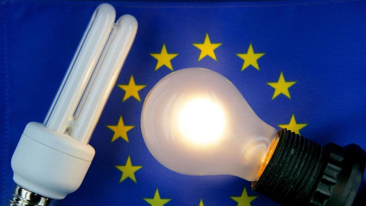 Les bombetes de baix consum i de LED se seguiran venent.