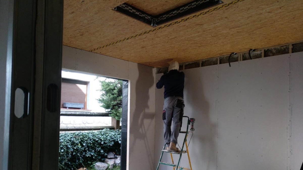 Imatge de les obres a les noves dependències del consell.