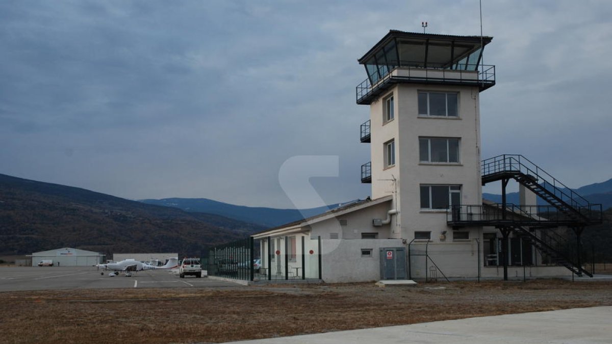 A la venda nou-centes places per a vols de la Seu a Marsella i Palma