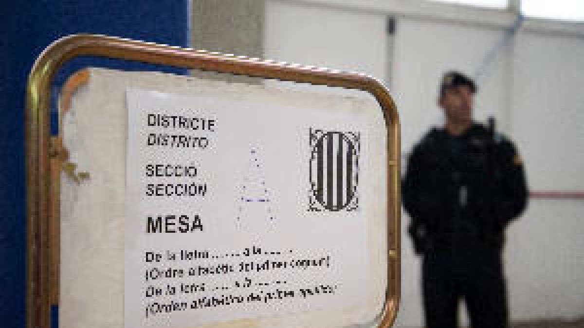 La Guàrdia Civil va tornar divendres a la Generalitat per buscar proves de malversació l'1-O
