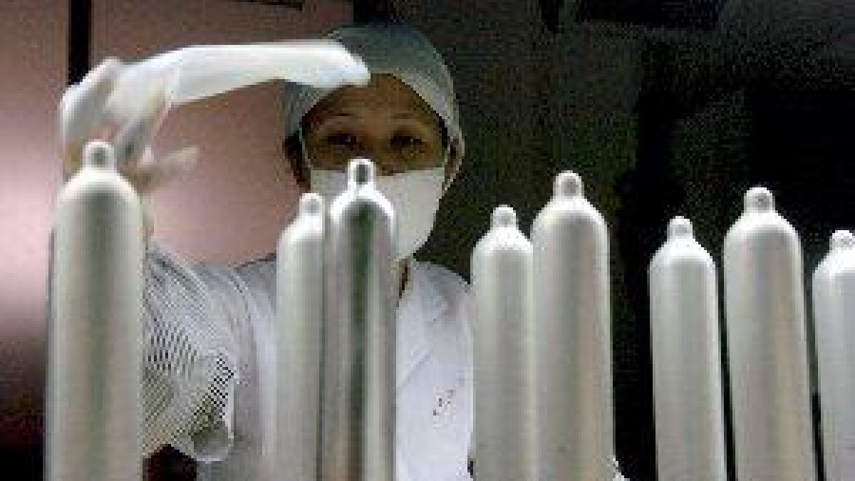 Sorna en las redes de EE.UU. por un consejo de no reusar los condones