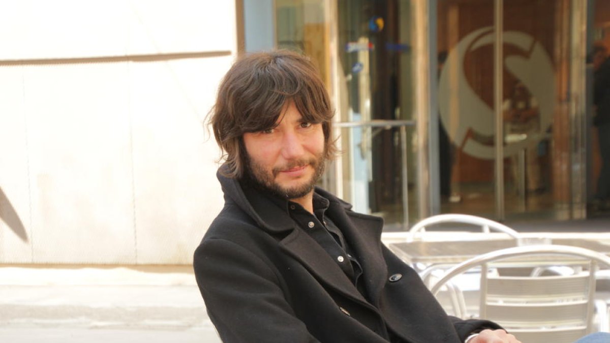 El cantante de Reus Joan Masdeu, ayer en Lleida.