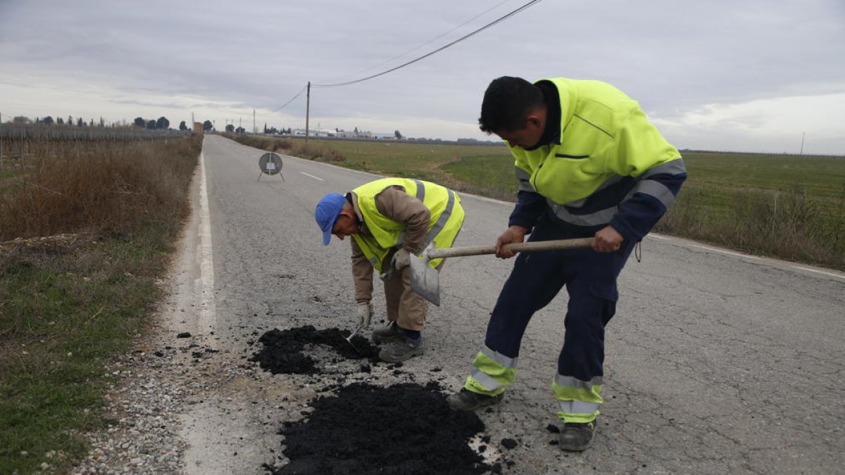 Operaris omplien clots el febrer passat.
