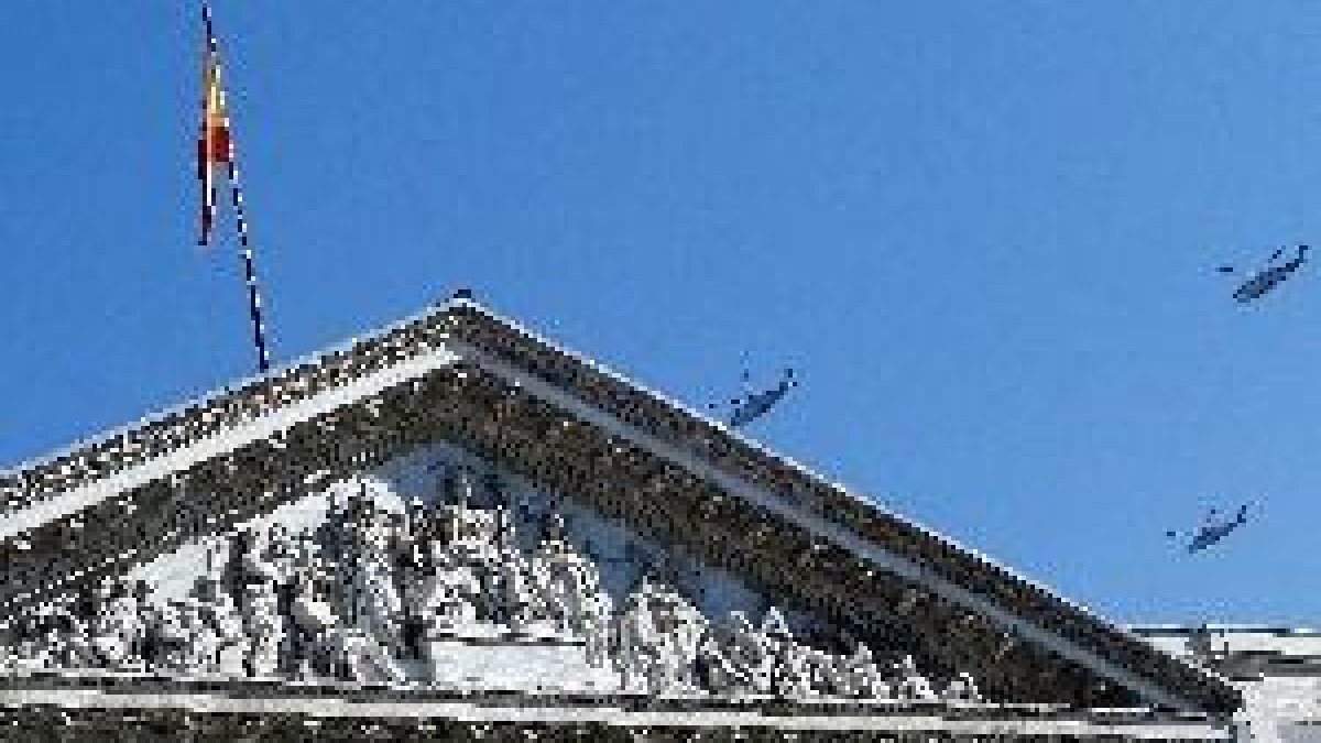 Els diputats preveuen pujar-se el sou un 2,5% l'any que ve