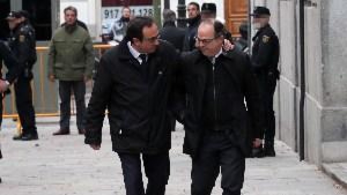 Turull i Rull afirmen que no publicar els seus nomenaments és 