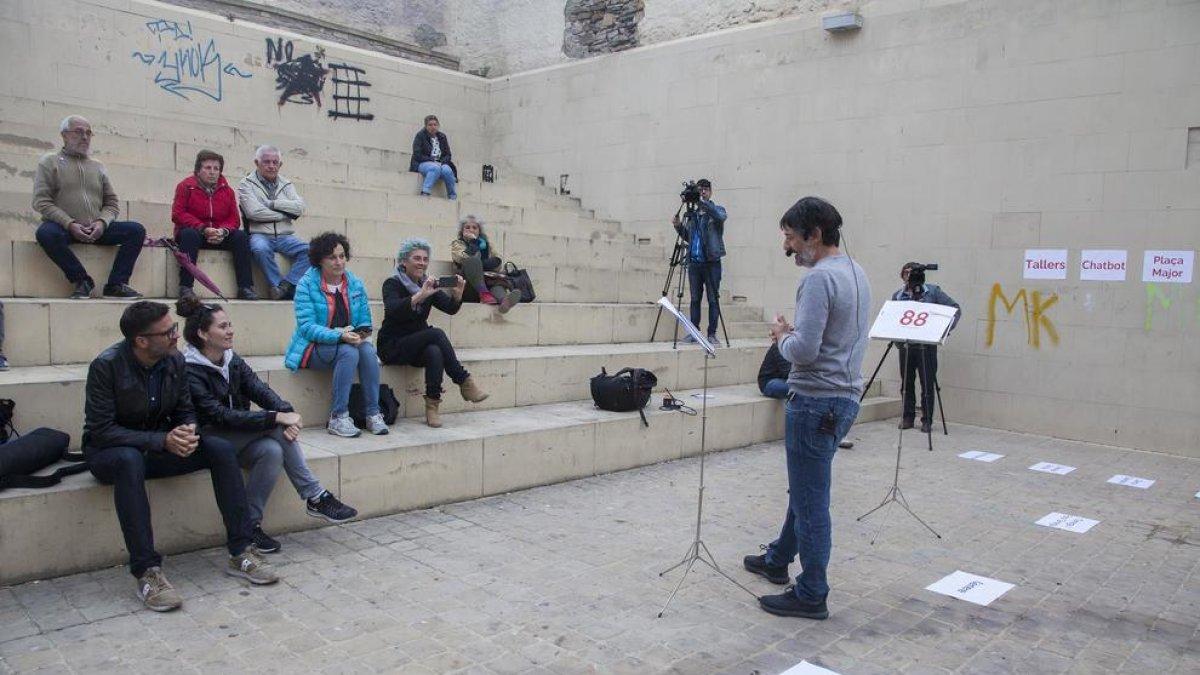 El científic Josep Perelló va presentar les conclusions de l’estudi ahir a la plaça dels Comediants.
