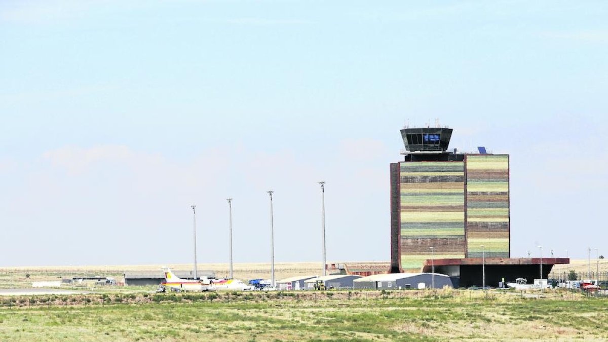 El aeropuerto de Alguaire en una imagen tomada el domingo.