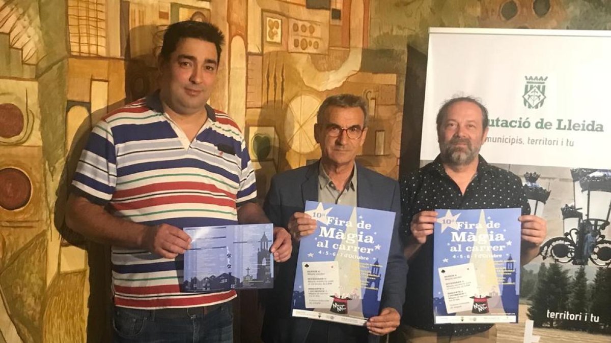 Presentación del cartel de la MontgaiMàgic 2018, ayer en la diputación de Lleida.