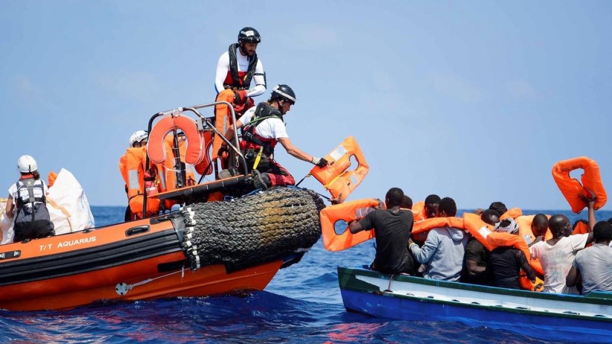 El Gobierno considera que España 'no es el puerto más seguro' para l'Aquarius