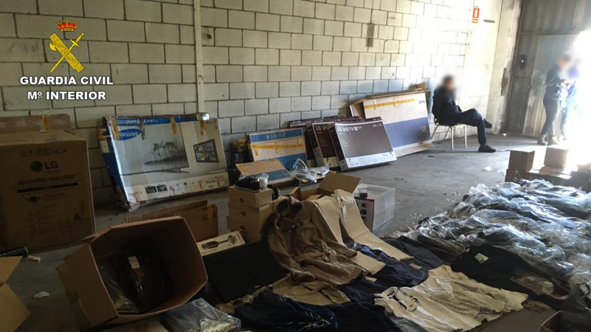 Cae una banda que robaba en camiones estacionados en áreas de la autovía y la autopista en Lleida