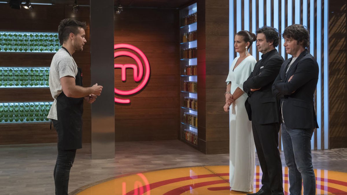 Dani, davant del jurat que el va expulsar a la gala de dilluns.